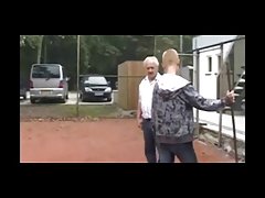 Brazzers - busty francia államtitkár is fogott maszturbálást