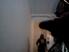 Il se fait sucer par une beurette avant de la baiser